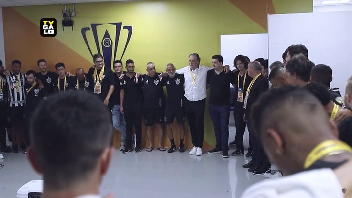 Presidente do Galo vibra com o título da Supercopa: 