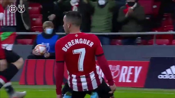 VIDEO: Berenguer's fantastic late strike to defeat Real Madrid
