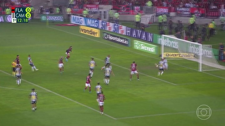 Melhores momentos de Flamengo 2 x 0 Atlético-MG. DUGOUT