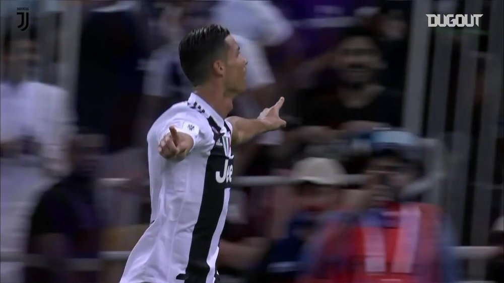 Cristiano Ronaldo decide Supercopa da Itália contra o Milan. DUGOUT