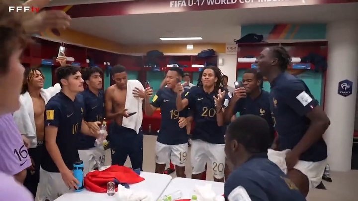 VIDÉO : Les U17 français célèbrent la qualification en finale