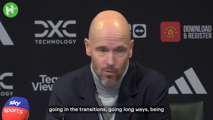 Ten Hag is being criticised by fans in recent days. DUGOUT