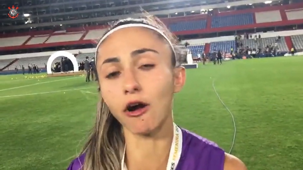 Diany manda recado para a Fiel após tri da Libertadores Feminina. DUGOUT