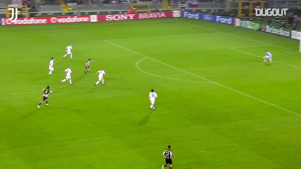 Le but splendide d'Alessandro Del Piero contre le Real Madrid. Dugout