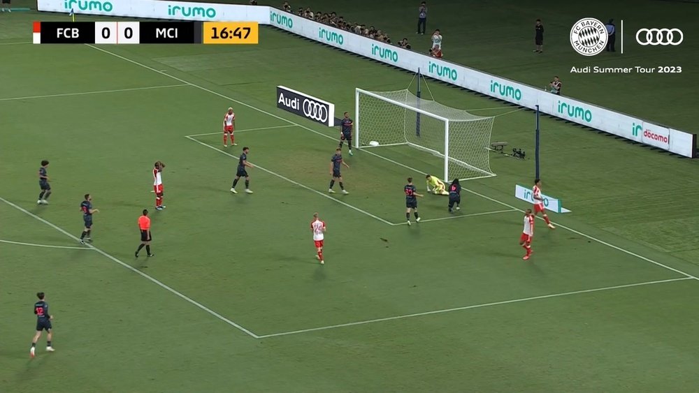 Laporte stende il Bayern in Giappone. Dugout