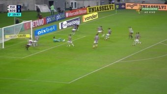 Melhores momentos de Fluminense 0 x 2 Atlético-GO. DUGOUT