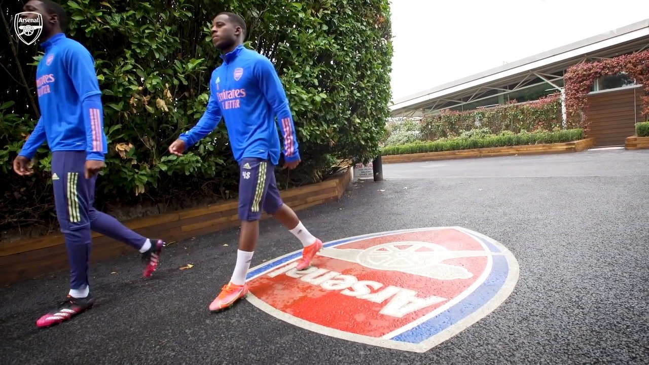 VIDEO: Behind the scenes as Arsenal train for Crystal Palace