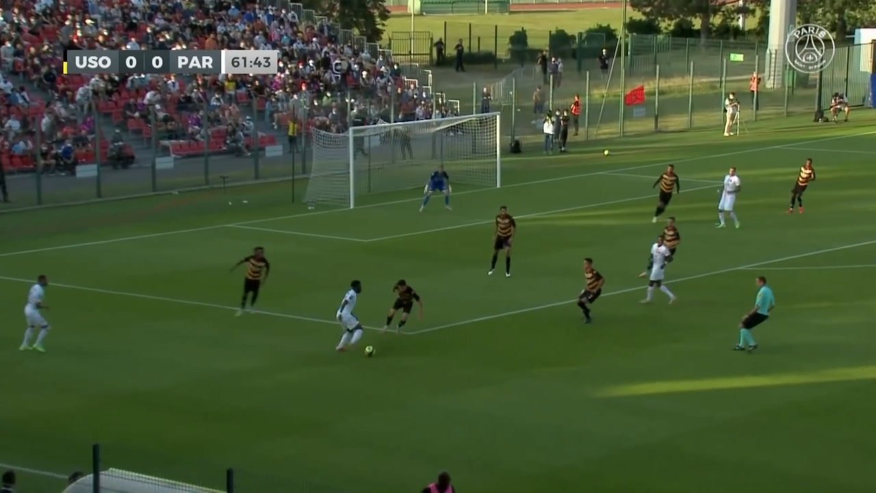 Hakimi's goal helps PSG to pre-season win. DUGOUT