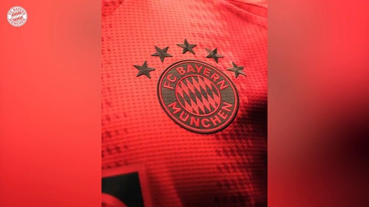 VIDEO: Bayern's new home kit for the 24/25 season