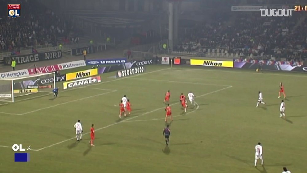 Quando Ederson brilhou no Lyon. DUGOUT
