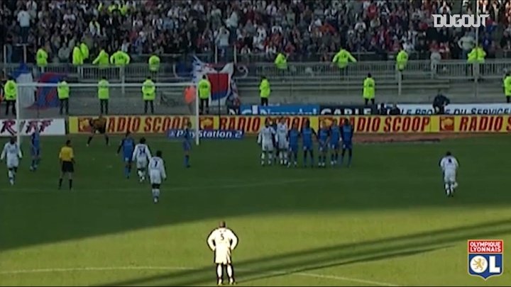 VIDEO: Juninho's great hat-trick vs Auxerre