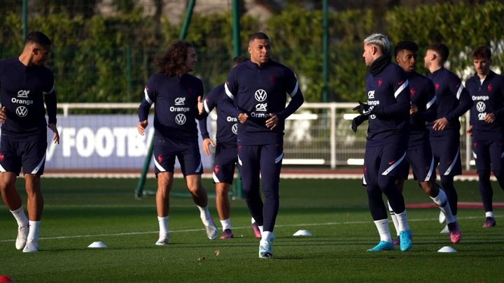 VIDEO: France team's training before the match against Ivory Coast