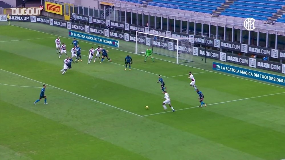 Résumé Inter Milan 6-2 Crotone. dugout