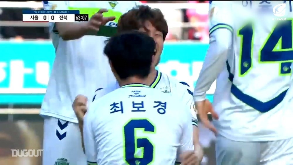 Lee Jae-Sung was at Jeonbuk for four years before joining Kiel. DUGOUT