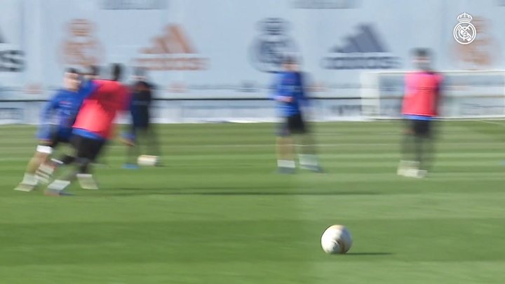 VIDÉO : Le Real Madrid et Benzema préparent le match de Valence