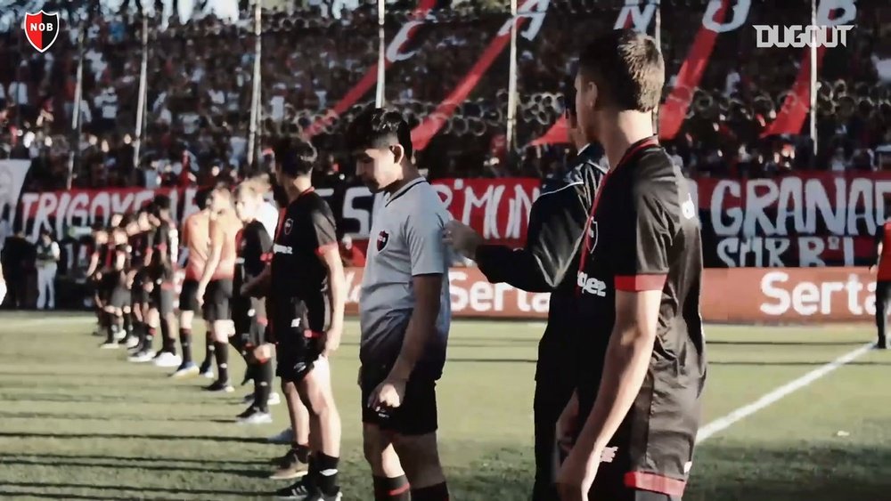 Maradona visited Old Boys. DUGOUT