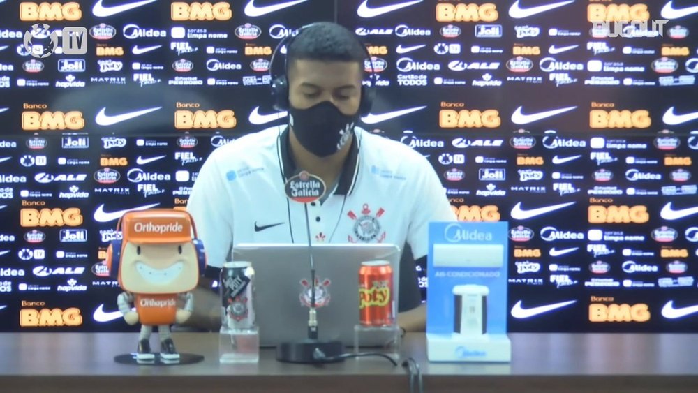 Léo Natel vibra com chegada ao Corinthians. DUGOUT