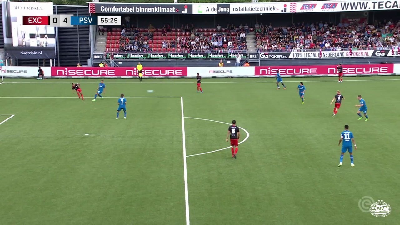 VIDÉO : Le doublé de Xavi Simons contre Excelsior