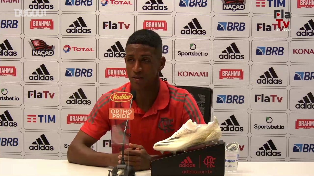 VÍDEO: Max revela inspiração em Gerson no Flamengo