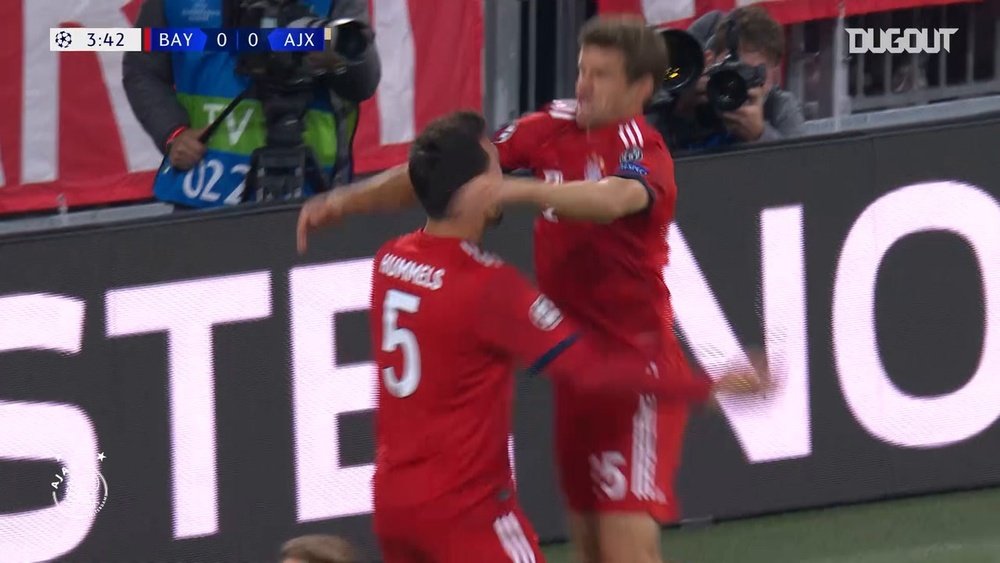 Ajax hold against Bayern. DUGOUT