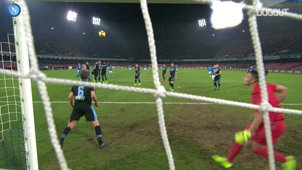 Milik scored a free-kick to help Napoli beat Lazio 2-1. DUGOUT
