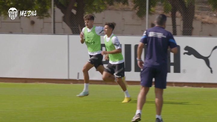 VÍDEO: el Valencia vuelve al trabajo tras la goleada al Getafe por 5-1