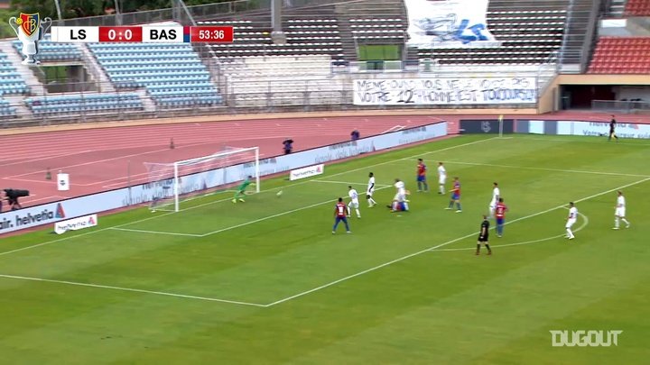 VIDEO: Cabral's brilliant overhead kick vs Lausanne Sport