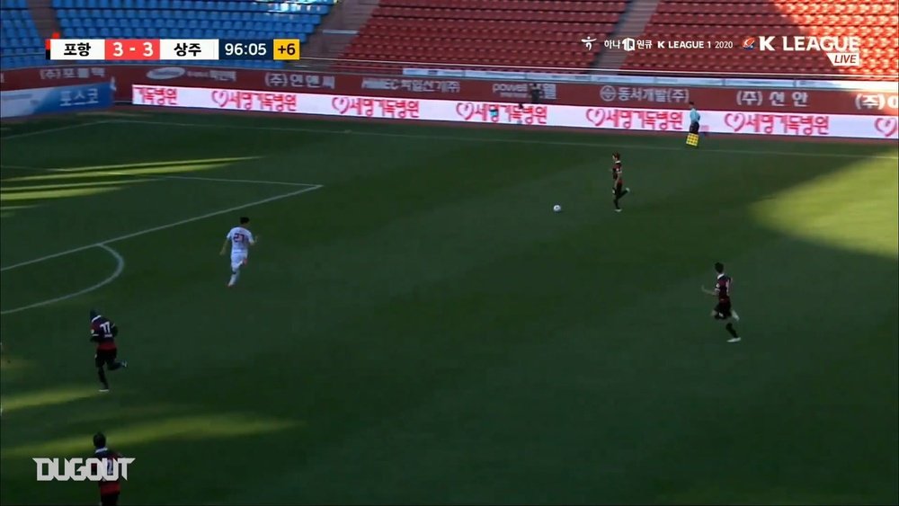 Ten man Pohang beat Sangju Sangmu in a goal fest in the K-League. DUGOUT