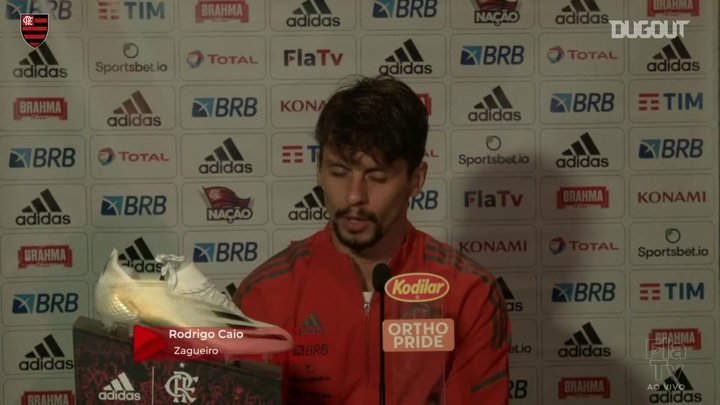 Rodrigo Caio comemora retorno ao time do Flamengo