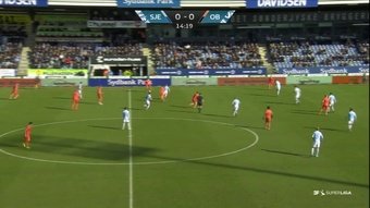 Danish league highlights. DUGOUT