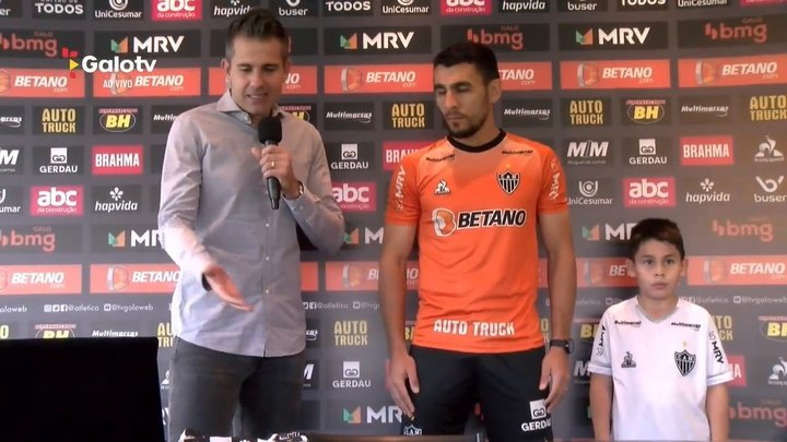 Junior Alonso recebe homenagem por 100 jogos no Atlético-MG. DUGOUT