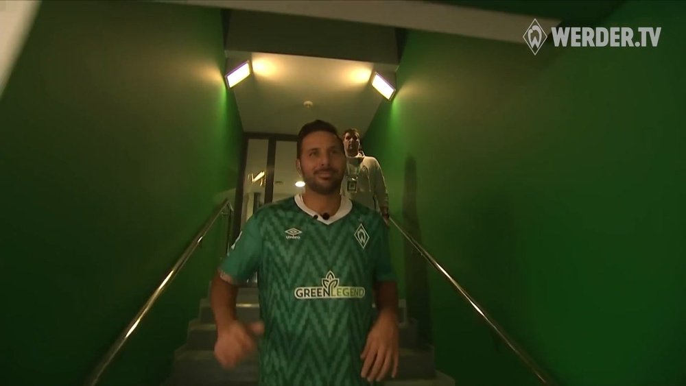 Jugó una parte con el Werder Bremen y otra, con el Bayern. DUGOUT