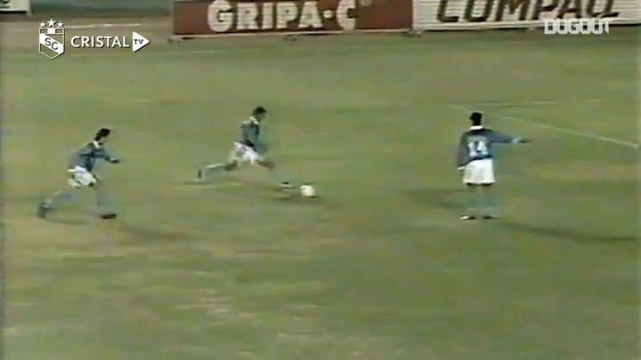 VIDEO: Solano’s free-kick goal in the 1997 Copa Libertadores quarterfinals