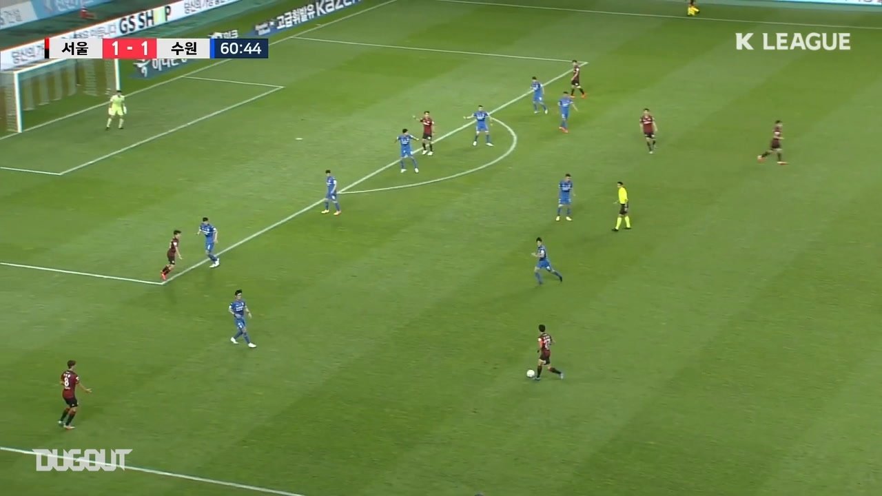VIDEO: Han Seung-gyu's wonder goal against Suwon
