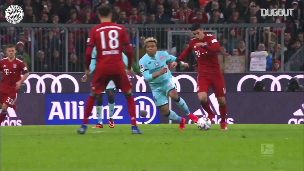 Le premier triplé de James Rodriguez avec le Bayern Munich. DUGOUT