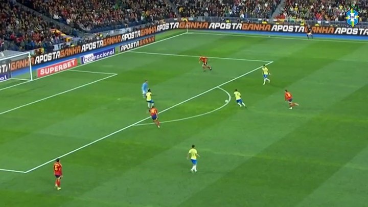 Les buts de Rodrygo, Endrick et Paqueta contre l’Espagne. Dugout