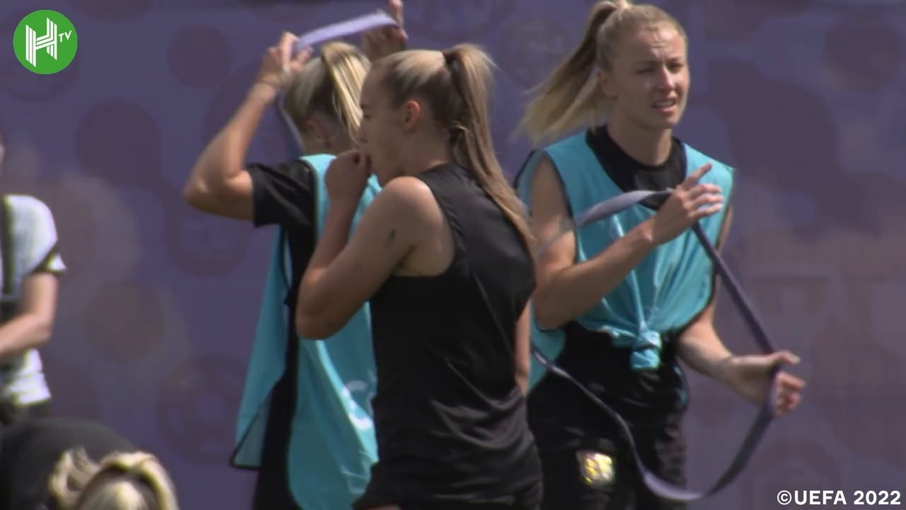 VIDEO: England Women get ready for last group stage clash