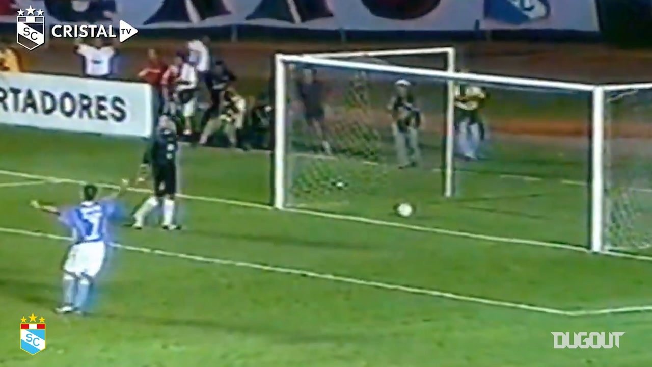 VÍDEO: la gran chilena de Sérgio Júnior en la Libertadores de 2004