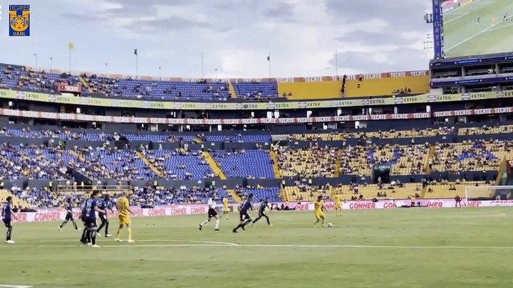 VIDEO: Tigres’ Uruguayan duo combine v Querétaro