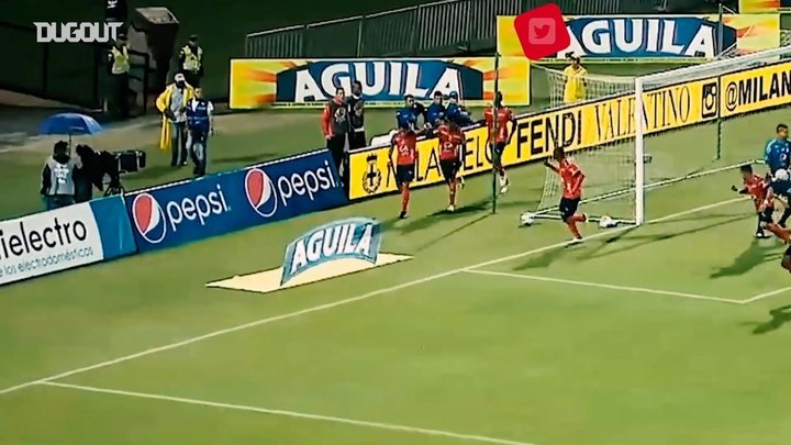 VIDEO: Yairo Moreno’s great free-kick in two day game