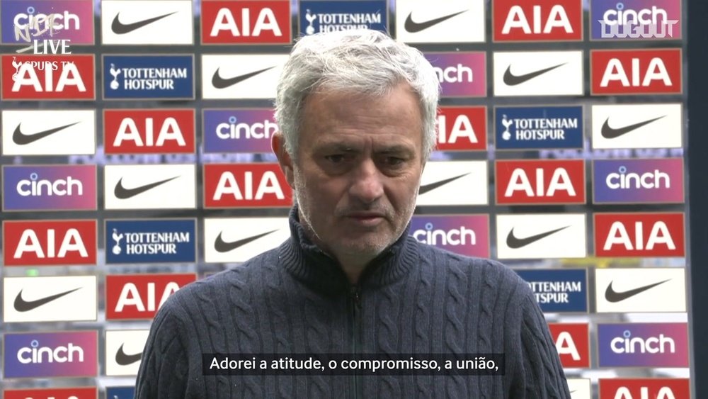 José Mourinho elogiou a postura do time na vitória sobre o West Bromwich. DUGOUT