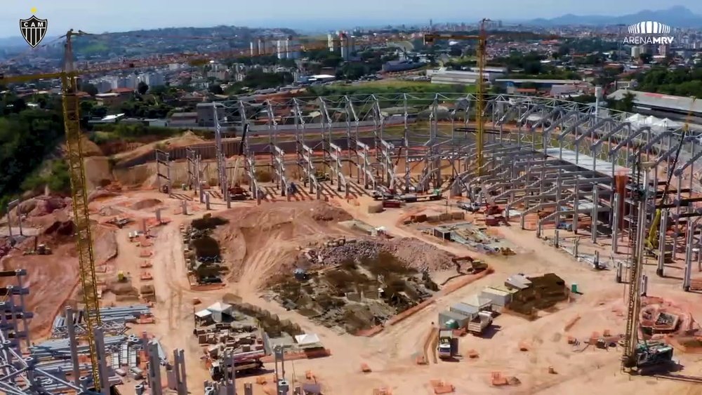 Após dois anos, confira a evolução das obras da Arena MRV.