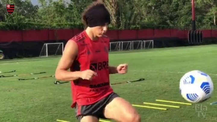 VÍDEO: David Luiz segue em nova etapa no processo de recuperação