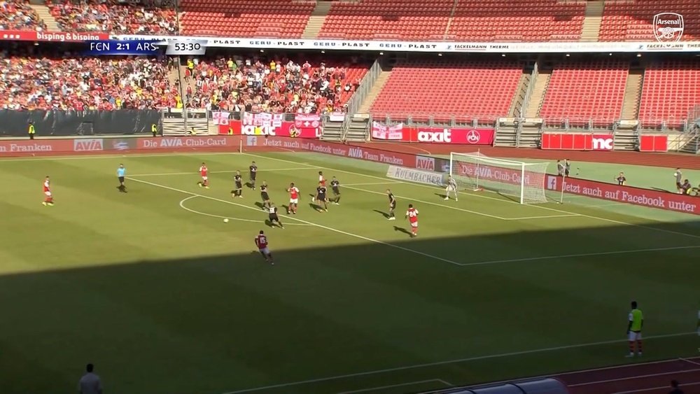 El golazo de Elneny en el amistoso del Arsenal. DUGOUT