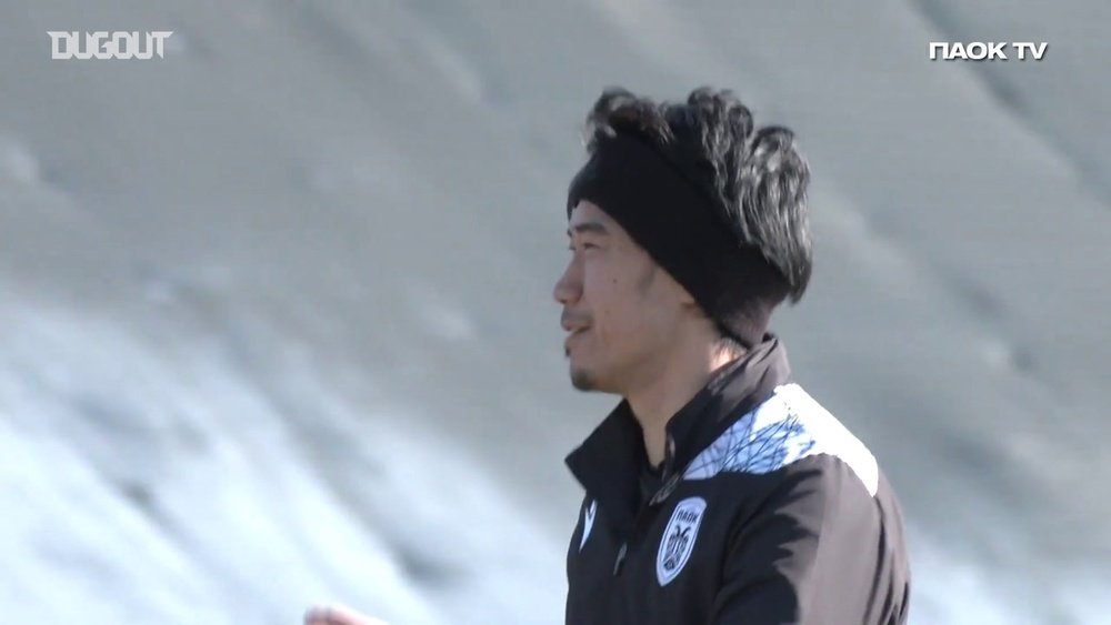 VIDÉO : Le premier entrainement de Kagawa avec PAOK. DUGOUT