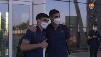 La llegada de Pedri y Ferran a Riad. Captura/Dugout