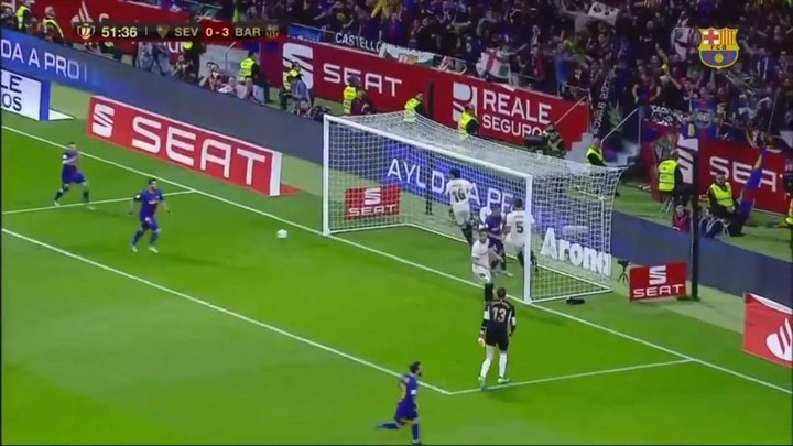 El último gol de Iniesta con el Barcelona. Dugout