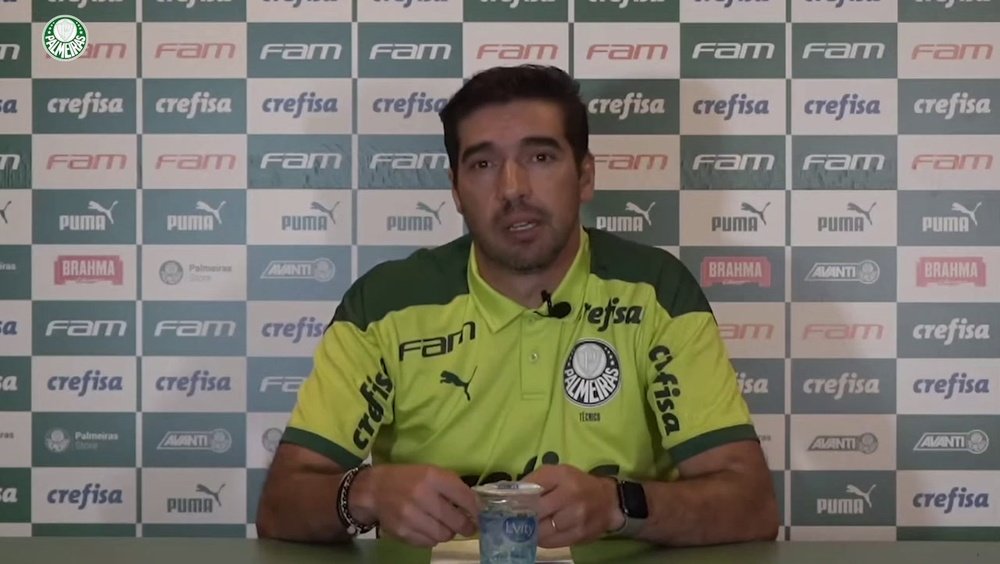 Abel Ferreira projeta clássico com o Corinthians.