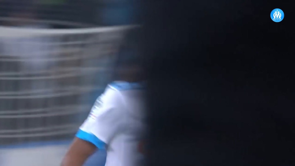 La superbe volée de Luiz Gustavo contre Troyes. Dugout