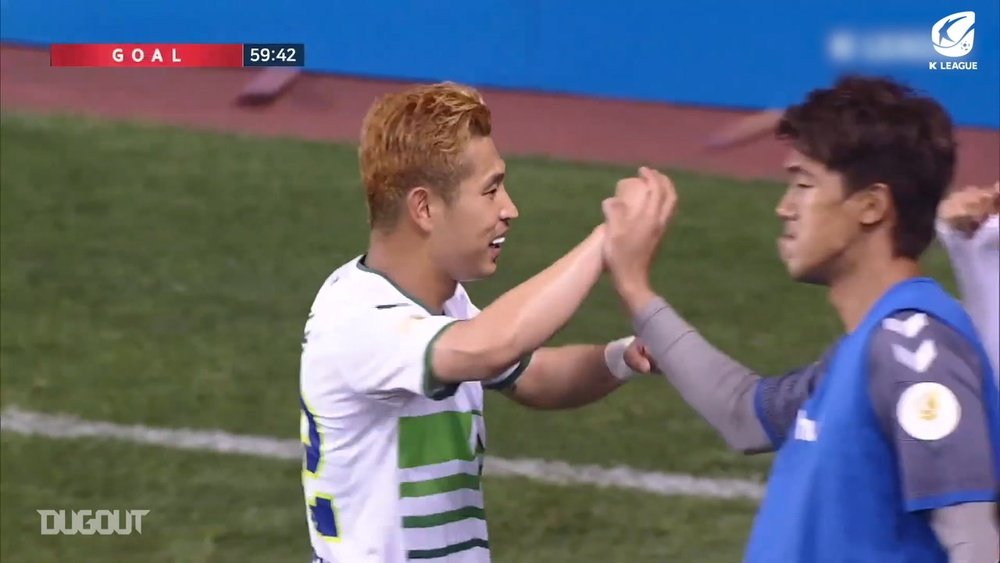 Kim Min-hyeok was key in Jeonbuk's victory at Pohang. DUGOUT